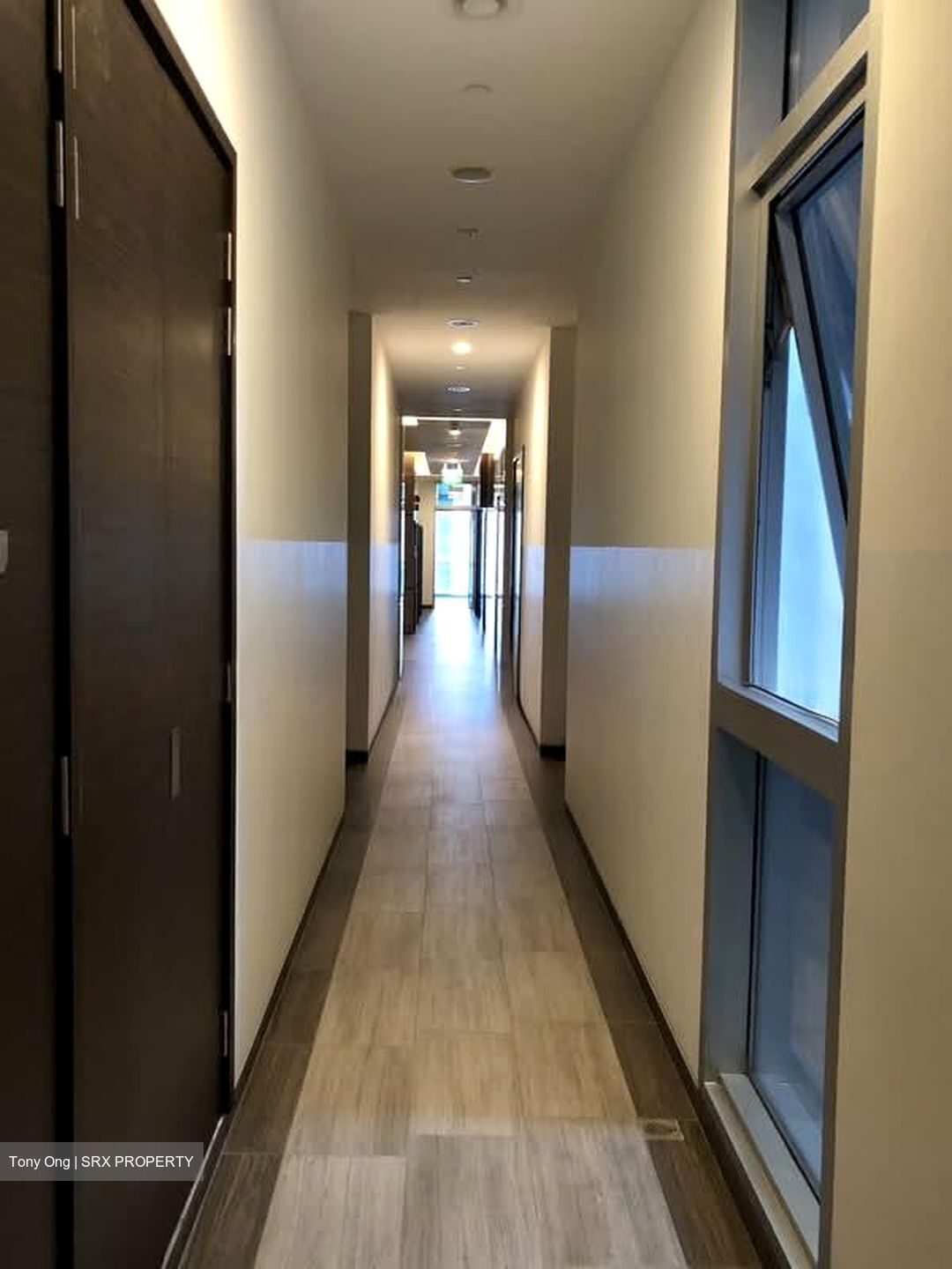 Eon Shenton (D2), Office #596882201